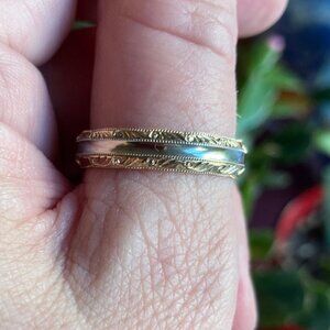 10 KT gold ring with white gold band (size 10.5) (unisex)